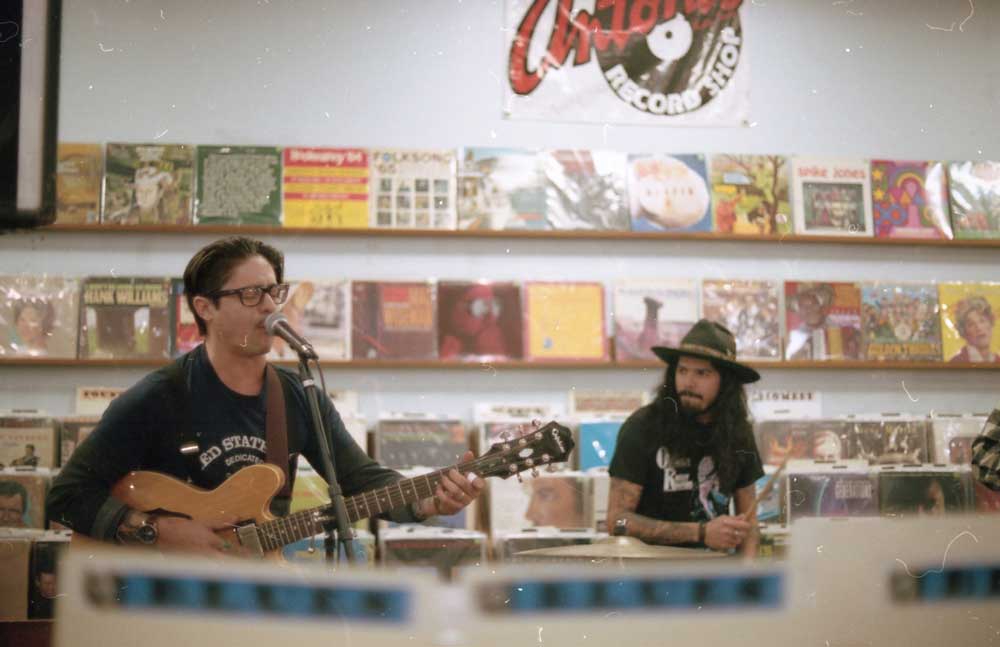 my king snake performing in record store